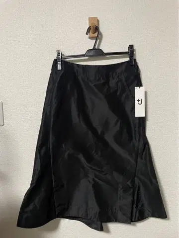 유니클로 +J 질 샌더 콜라보 실크 블렌드 플레어 스커트