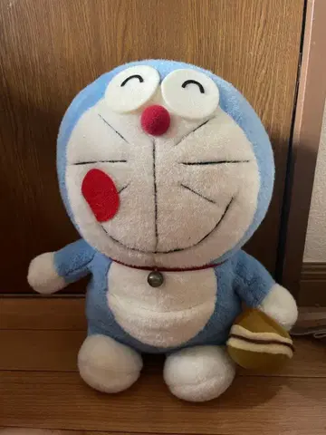 레트로 도라에몽 봉제 인형