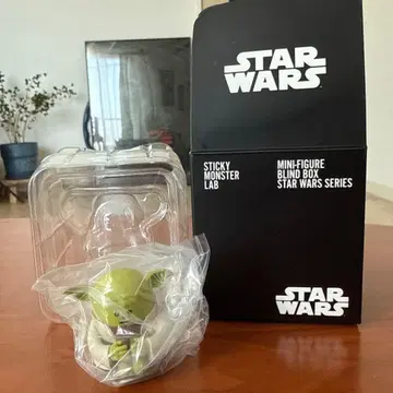 STARWARS STICKY MONSTER LAB 요다