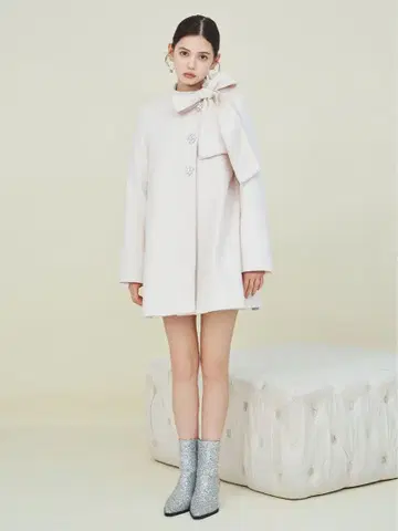 [ LILY BROWN ] A라인 비쥬 리본 코트 1 하자품
