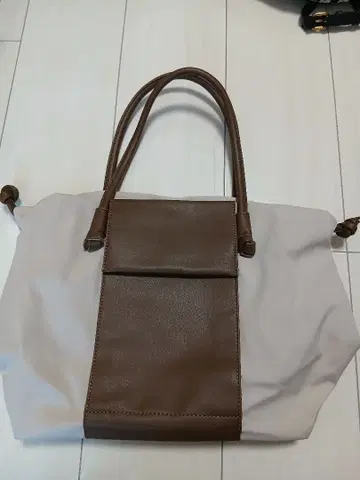 토트백 브라운 베이지