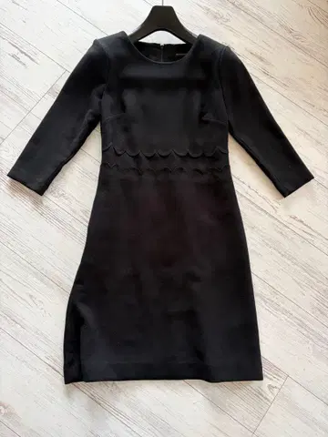 [ 새상품급 ] 바나나리퍼블릭 원피스