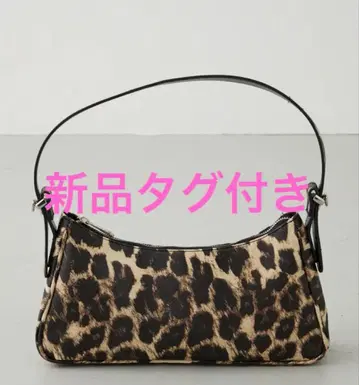 택 포함 새상품 AZUL 원 핸들 핸드백 숄더백 레오파드