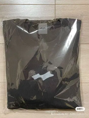 미개봉 새상품 XXL 사이즈 SKYLRK Tokyo pop up 크루넥