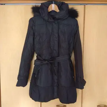 후드 부착 블랙 다운 롱 코트