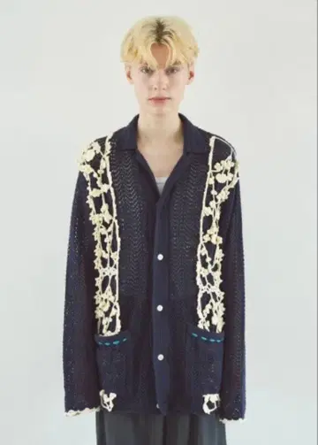 Camphor Wood flower Cuba shirt cardigan