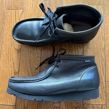 클락스 왈라비 GTX 비브람 고어텍스 방수