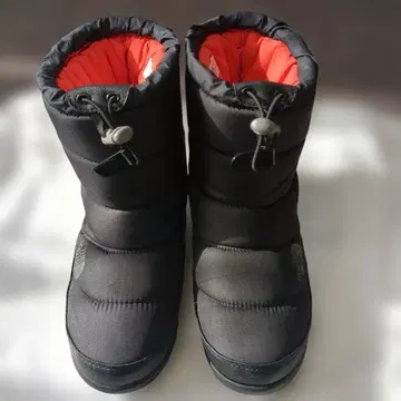 The North Face 눕시 부티 워터프루프