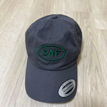 DAF office cap