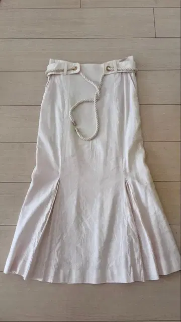 EPOCA 린넨 스커트 사이즈 38