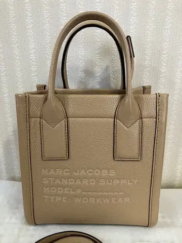 MARC JACOBS 마크제이콥스 토트백 카멜 베이지