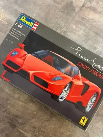 엔초 페라리 Revell 1/24