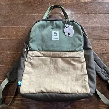 새상품급 moz 올리브 그린 백팩