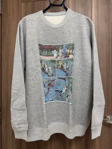 미사용 새상품 BRUNABOINNE 라메 프린트 맨투맨 XL 사이즈