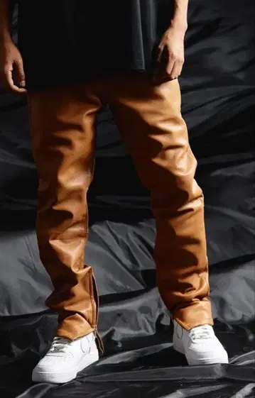 valabasas 바사스 인조 가죽 스키니 팬츠 카멜 30