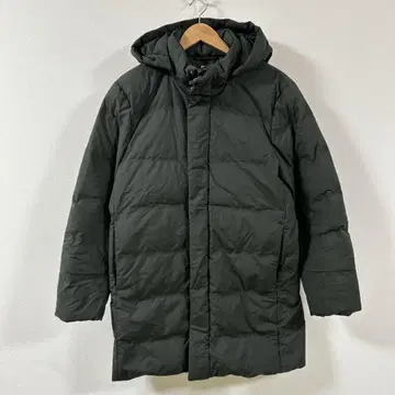 새상품급 유니클로 남성용 심리스 다운 후드티 후드 탈부착 가능 다운 자켓