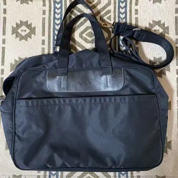 나일론 보스턴 백 블랙