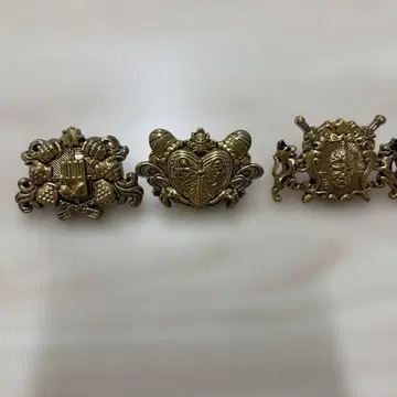 제일복권 죠죠월드 핀 배지 3개 세트 H상