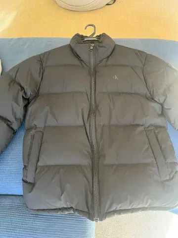 캘빈 클라인 다운 자켓