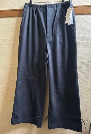 미사용 새상품 나나미카 네이비 와이드 팬츠 밑단 조정 가능