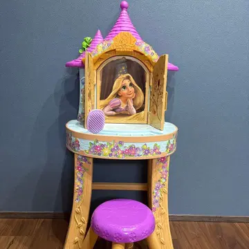 라푼젤 드레스룸