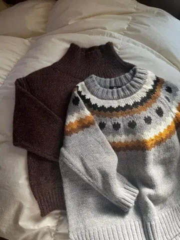 브라운 하이넥 스웨터와 노르딕 스웨터 2종 세트