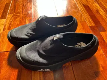 THE NORTH FACE 블랙 슬립온