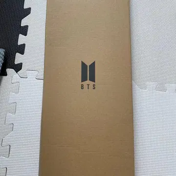 BTS 한정판 굿즈 트래블 케이스