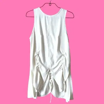 UN3D. 슬리브리스 개더 블라우스 38 사이즈