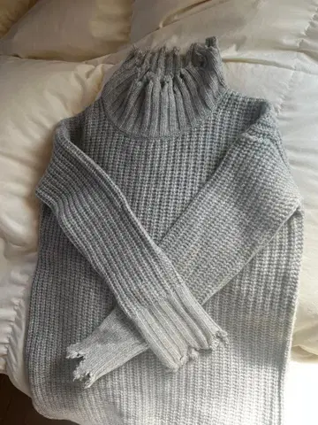 Stunning 그레이 터틀넥 니트 F