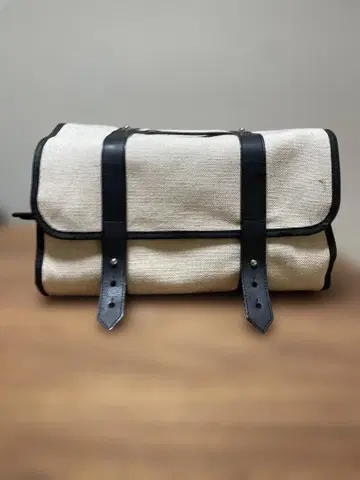 메이크업 백 MAY TWELVE 오카다 이즈미