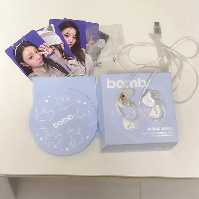 아일릿 bomb 인이어 앨범