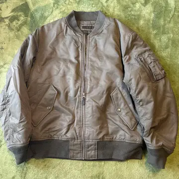 유니클로 MA-1 플라이트 자켓