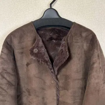 따뜻한 무스탕 코트