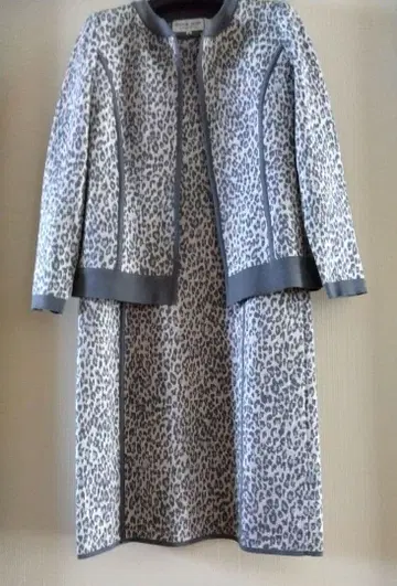 HANAE MORI 하나에모리 니트 원피스 가디건 앙상블