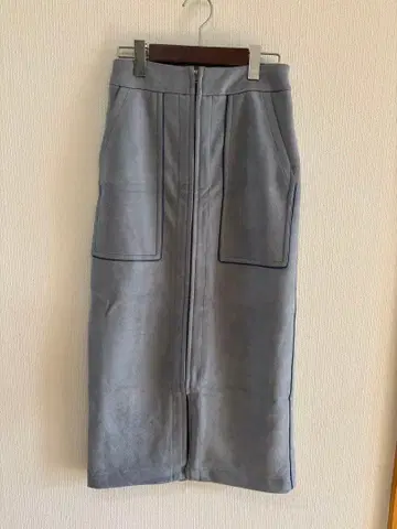 RADIATE 페이크 스웨이드 타이트 스커트