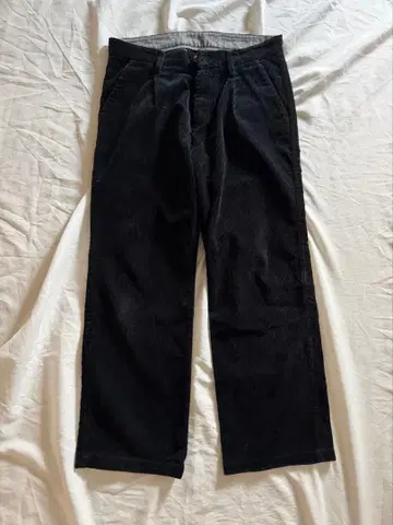 EDIFICE Black corduroy trousers size 48
