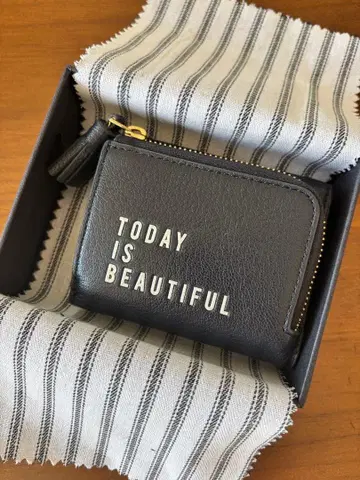 론 허먼 안야 힌드마치 3단 폴더형 지갑