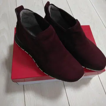 핏핏 스웨이드 스니커즈