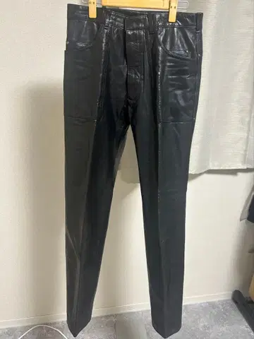 일본제 천연 가죽 소가죽 카우 가죽 가죽 팬츠 W82 블랙