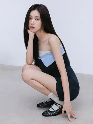 SNIDEL 트위스트 니트 뷔스티에 블랙