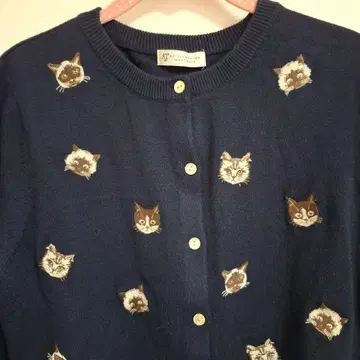 새상품급입니다 애프터눈 티 고양이 자수 가디건입니다