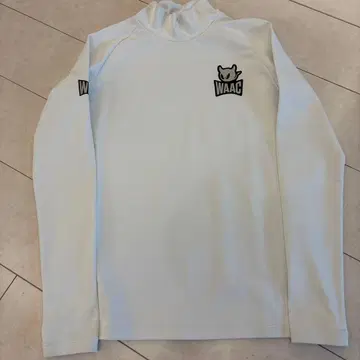 WAAC 하이넥 긴팔 셔츠 화이트