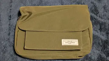 올리브 그린 숄더백