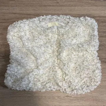 화이트 꽃무늬 스톨 파티