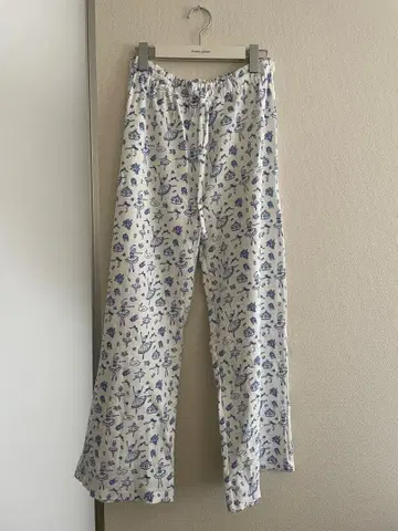 house on the hill 여성 팬츠