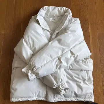 BARK MANHATTAN 펑셔널 빅 실루엣 패딩 자켓