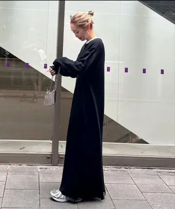 차오패닉 티피 PON 기획 울 혼방 크루넥 니트 원피스 블랙 M