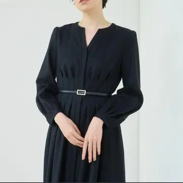 아나이 울 조젯 V넥 원피스 사이즈 34 네이비