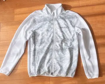 MAJESTY 카모 패턴 집업 자켓